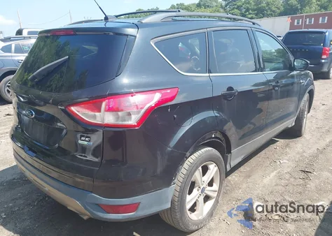 2015 Ford Escape Se z USA, uszkodzony, nr VIN 1FMCU9GX5FUC53806